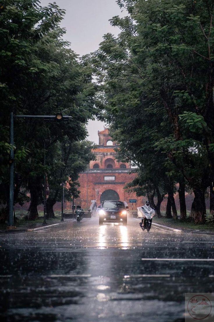 Tiếng mưa rơi ở Huế tạo nên một bản nhạc nhẹ nhàng trong tâm hồn