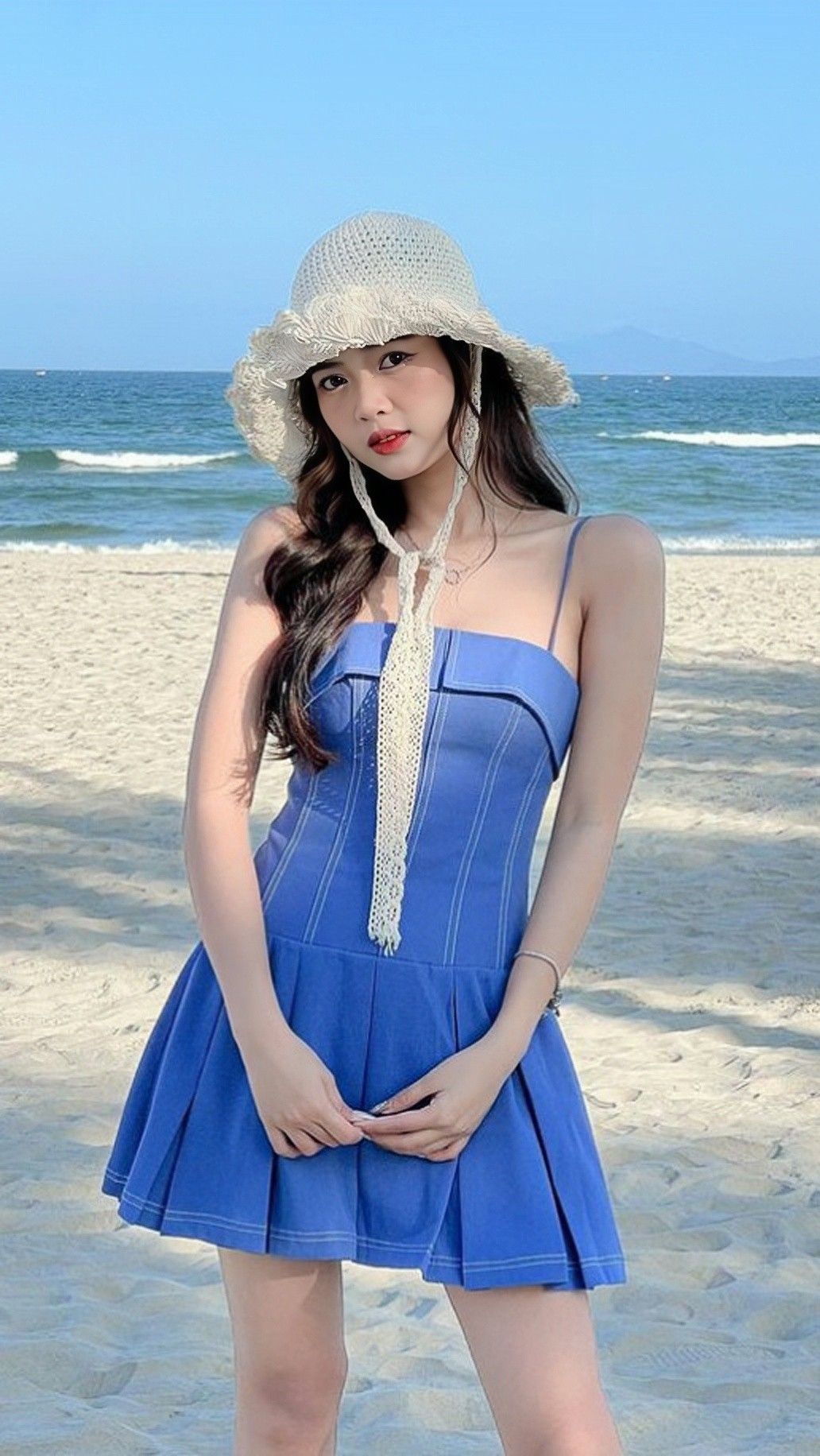 Váy dài nhẹ theo từng nhịp bước sóng