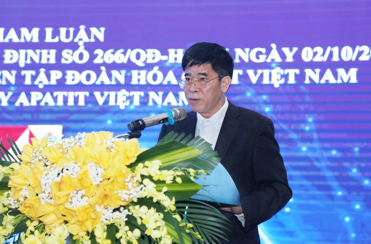 Đảm bảo nguồn cung quặng apatit cho sản xuất