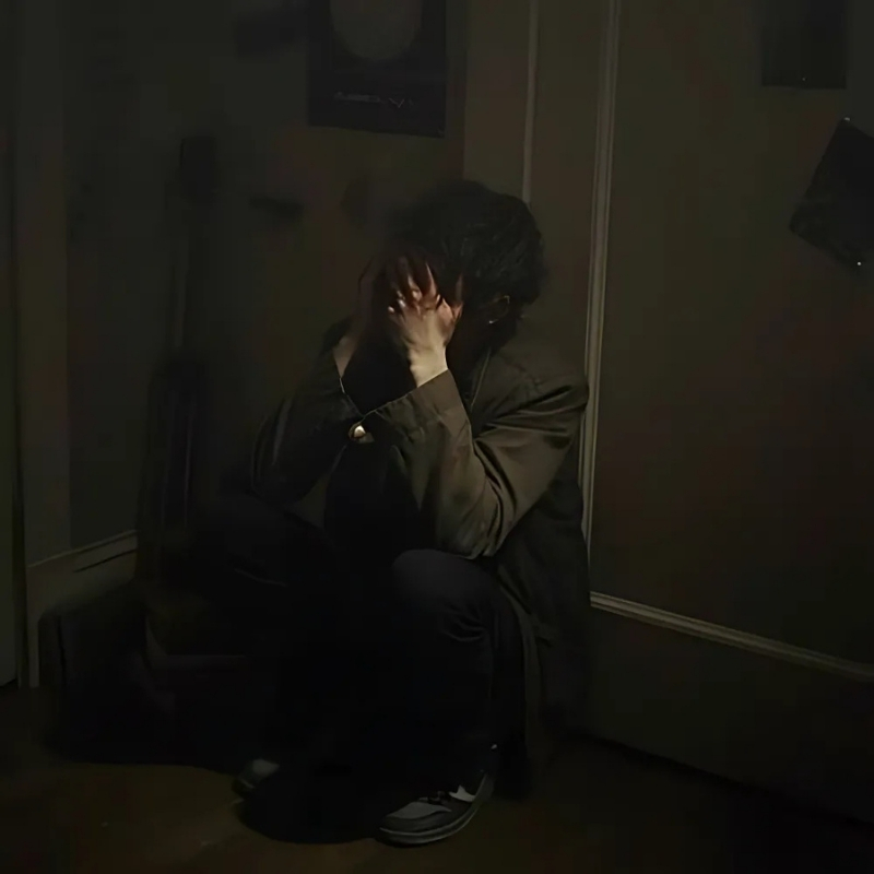 hình buồn cho nam bình yên