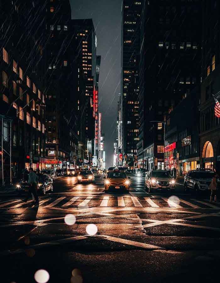 Hình ảnh đường phố buổn