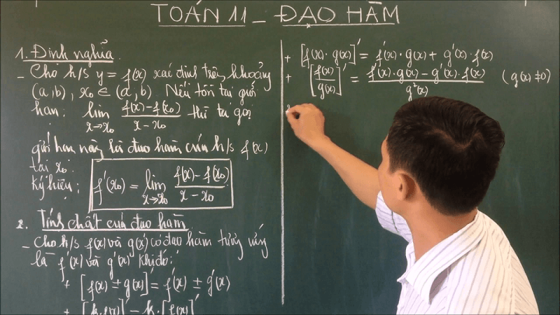 Dựa vào các điều kiện cho trước để giải bài tập. (Ảnh: Youtube)