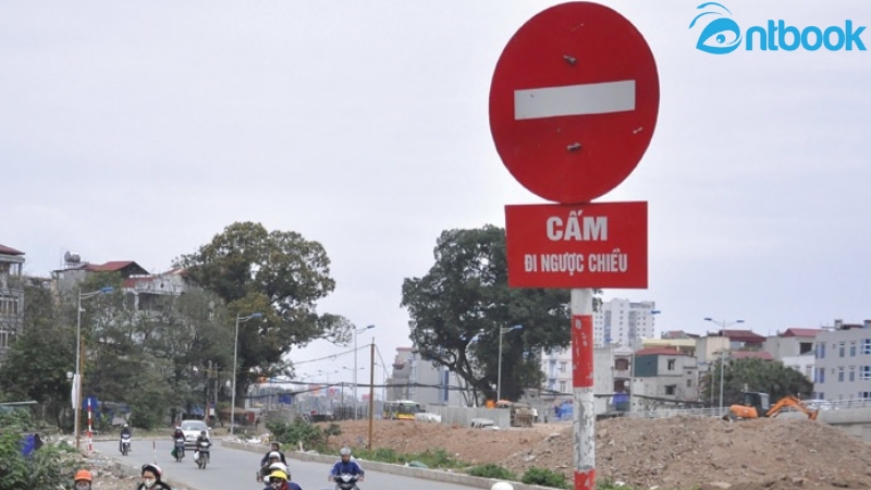 biển nào cấm đi ngược chiều