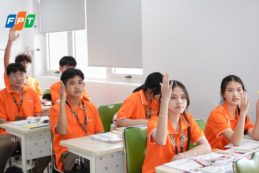 Định nghĩa bạo lực học đường