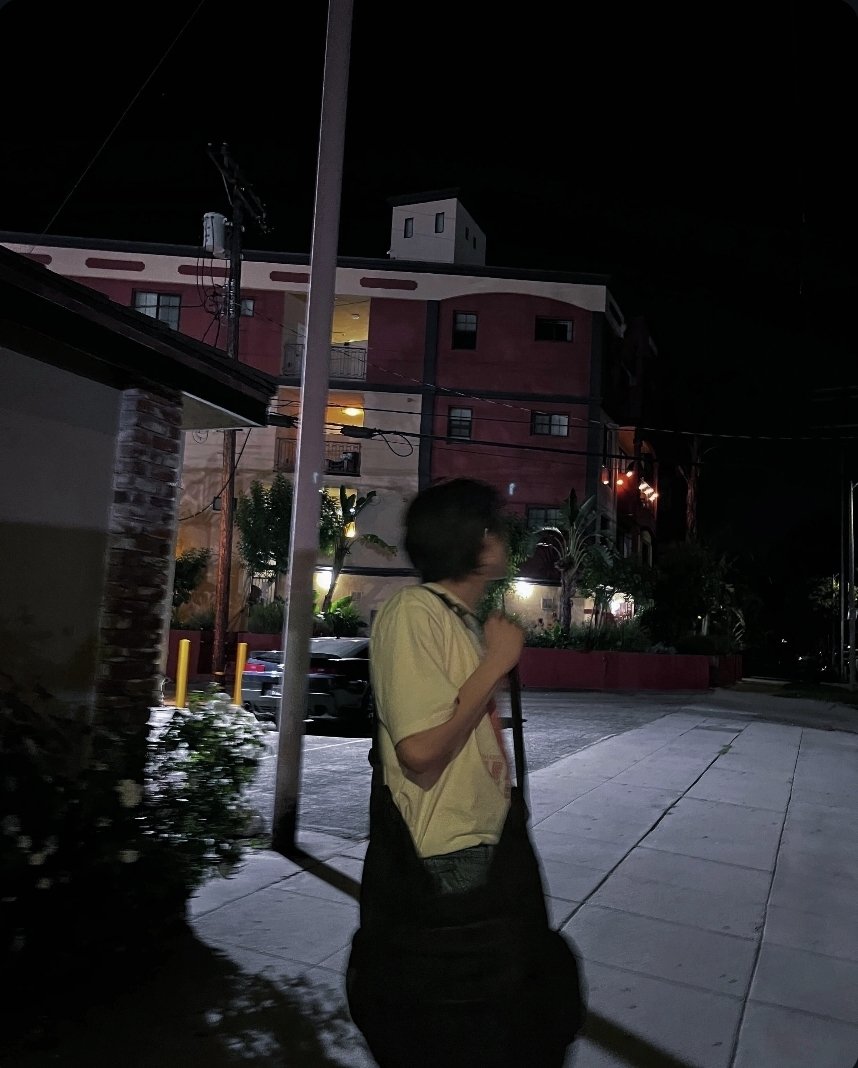 Một mình đủ vui, chẳng cần thêm gì