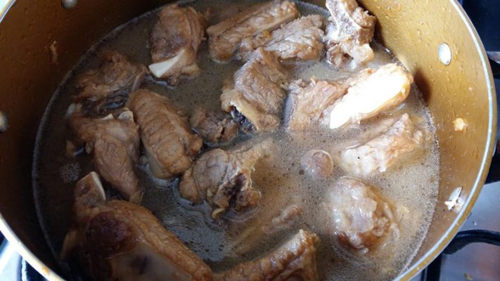 B3- Nấu nước dùng