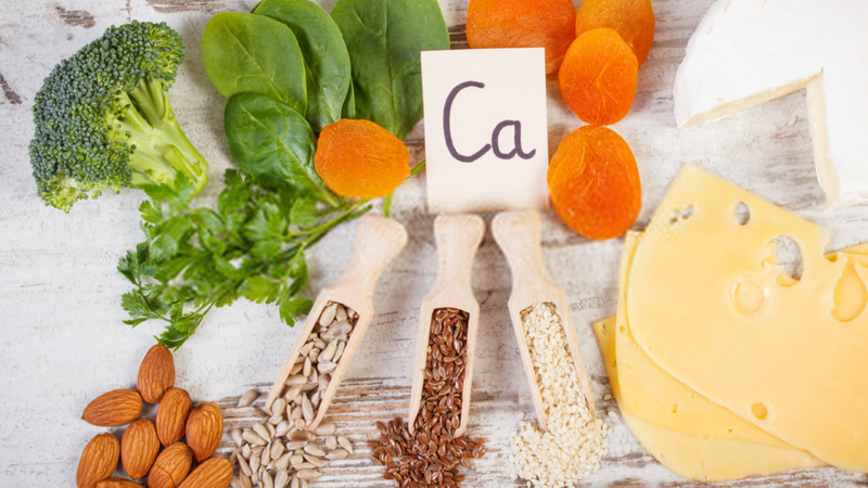 Giải đáp thắc mắc: Canxi là kim loại hay phi kim?