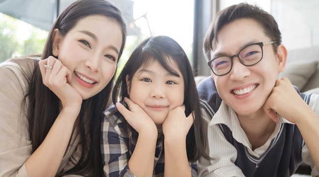 chup anh gia dinh 3 nguoi dep