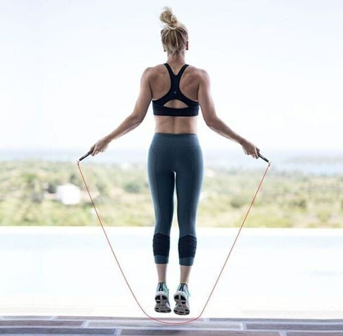 Bài tập giúp giảm mỡ lưng, vai và nách