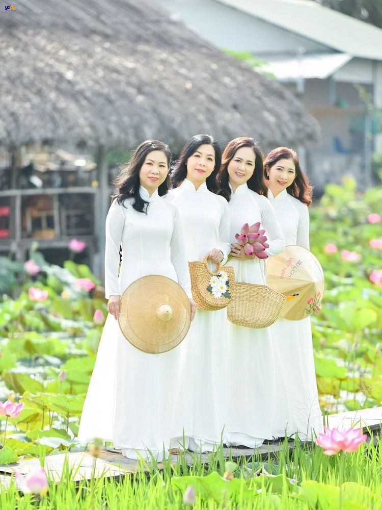 Luxury Wedding - Thương hiệu chụp ảnh áo dài lâu đời