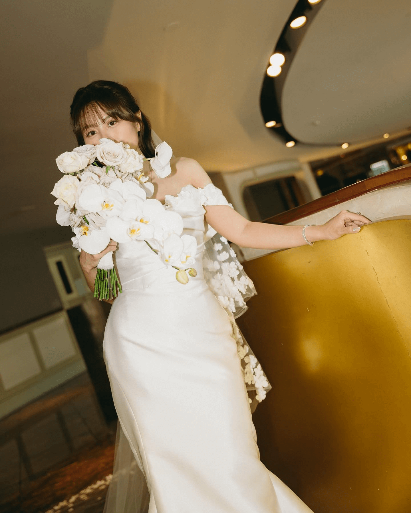 5 Cách tạo dáng Chụp ảnh lãng mạn cho Cặp đôi hướng nội