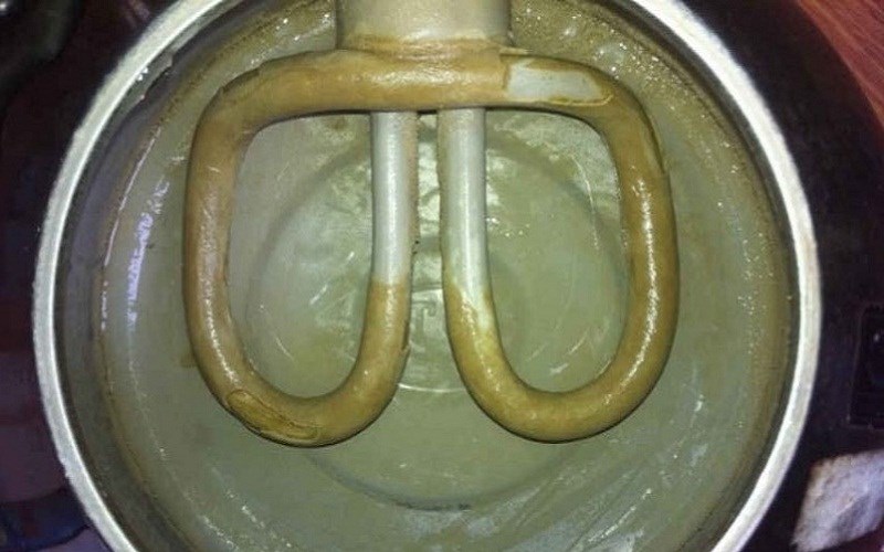 Cặn trong ấm đun nước là chất gì? Cách để loại bỏ lớp cặn