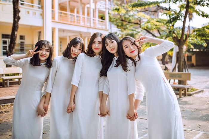 Khoảng trời bình yên bên những người thương