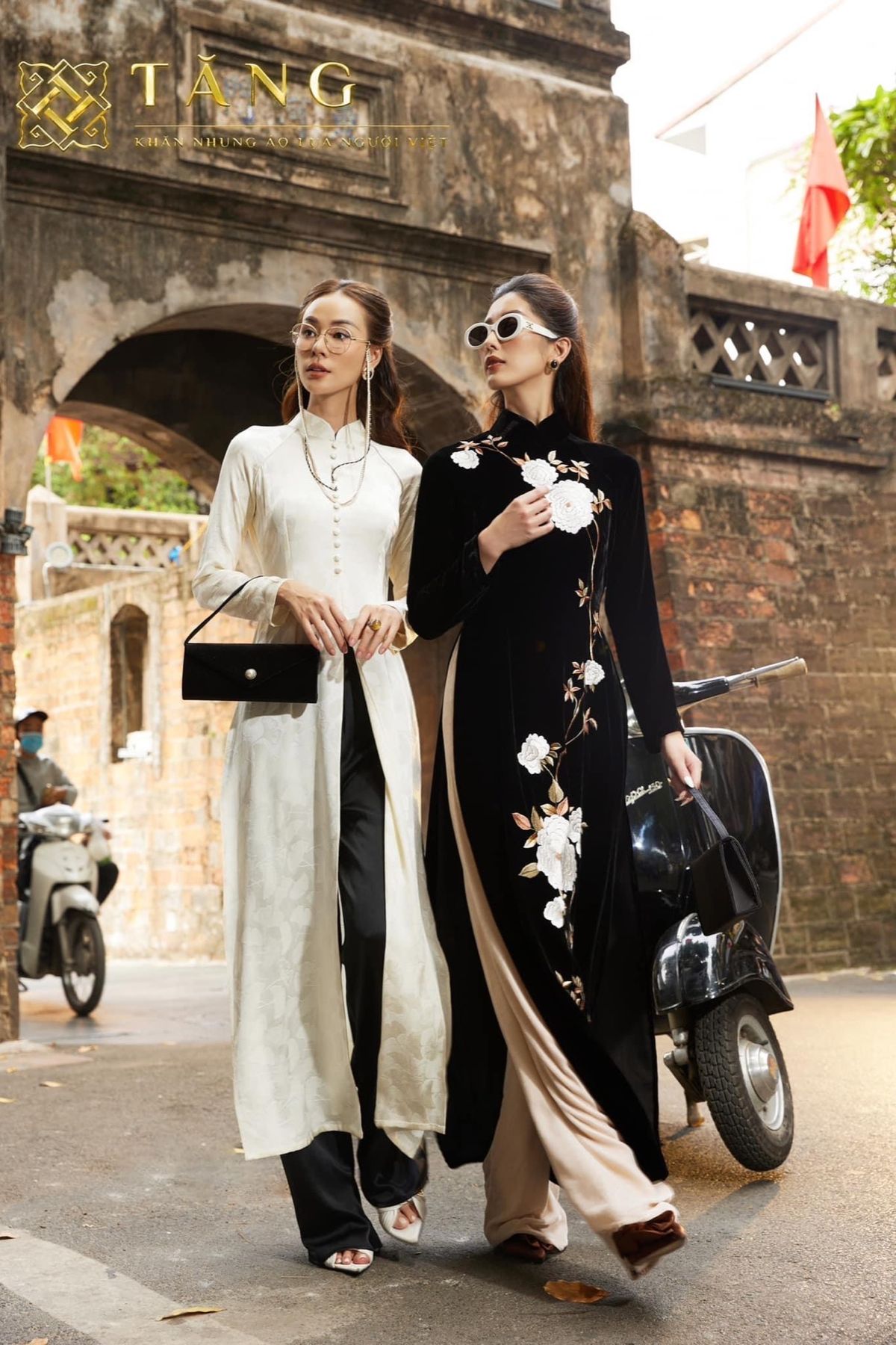 Bước chậm rãi như níu giữ thời gian