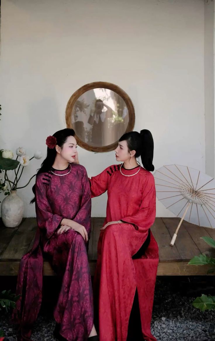 Dáng ai bước nhẹ qua miền ký ức