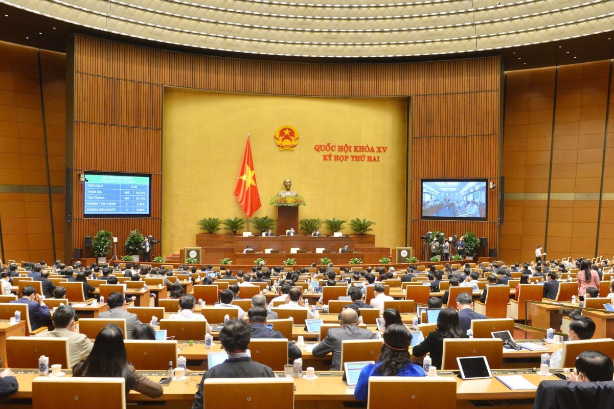 Quốc hội thông qua kế hoạch cơ cấu nền kinh tế giai đoạn 2021 - 2025