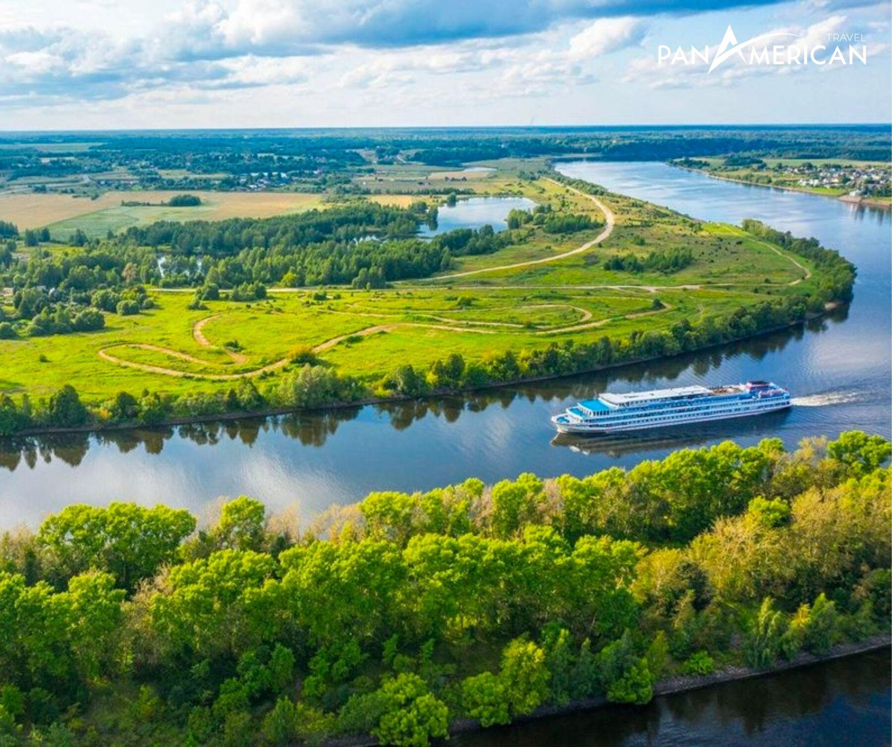 Lưu vực sông với nhiều nhánh lớn nhỏ