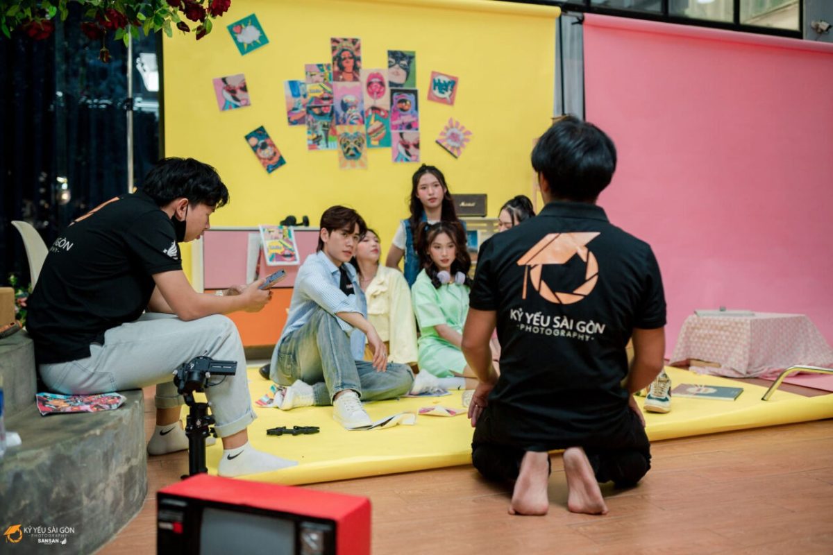 1001+ CONCEPT CHỤP ẢNH KỶ YẾU ĐẸP, ẤN TƯỢNG NHẤT 2024