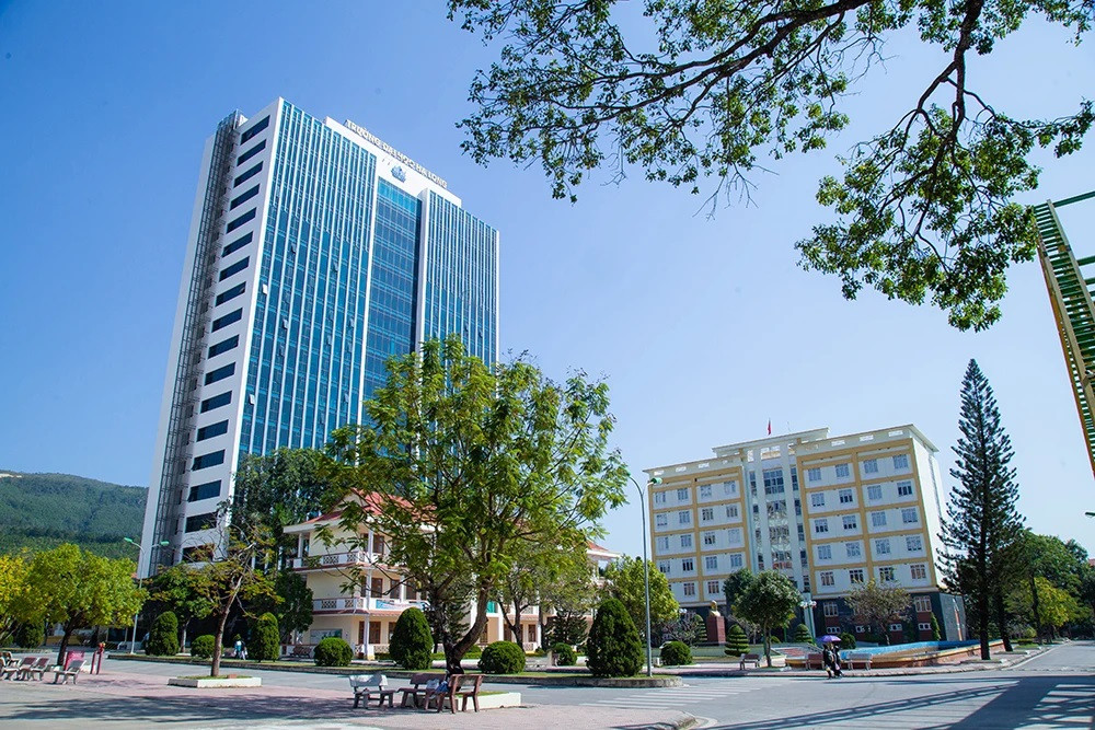 Đề án tuyển sinh 2024 nhưng ĐH Hạ Long không công bố học phí năm học 2024-2025?