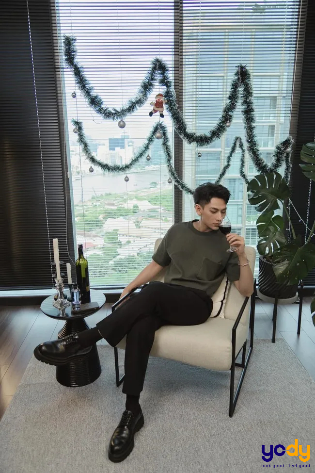 cách tạo dáng chụp ảnh ngồi ghế