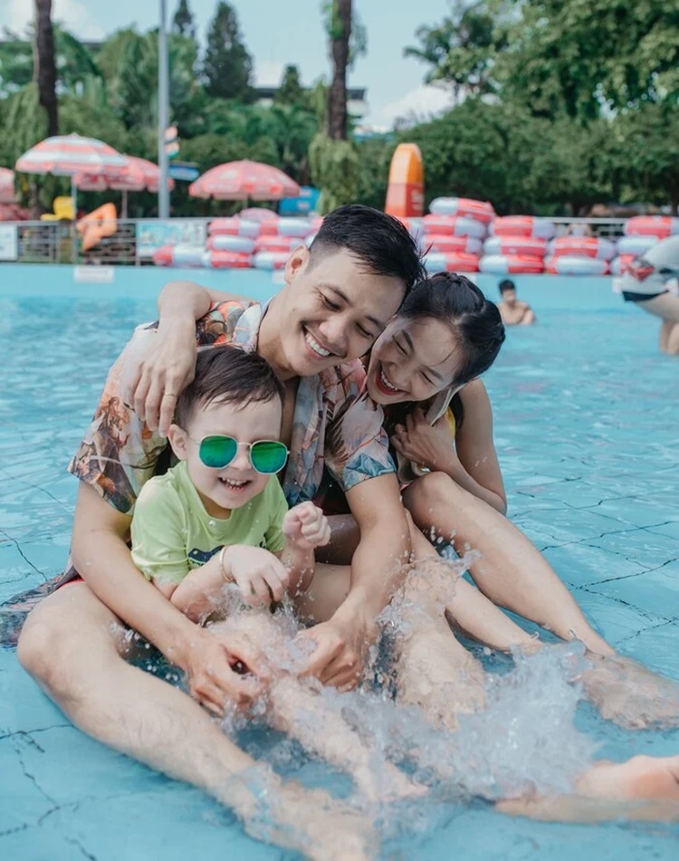 Đi Đầm Sen nước nên mặc gì