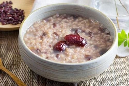 Trong hạt ý dĩ có hàm lượng chất xơ dồi dào