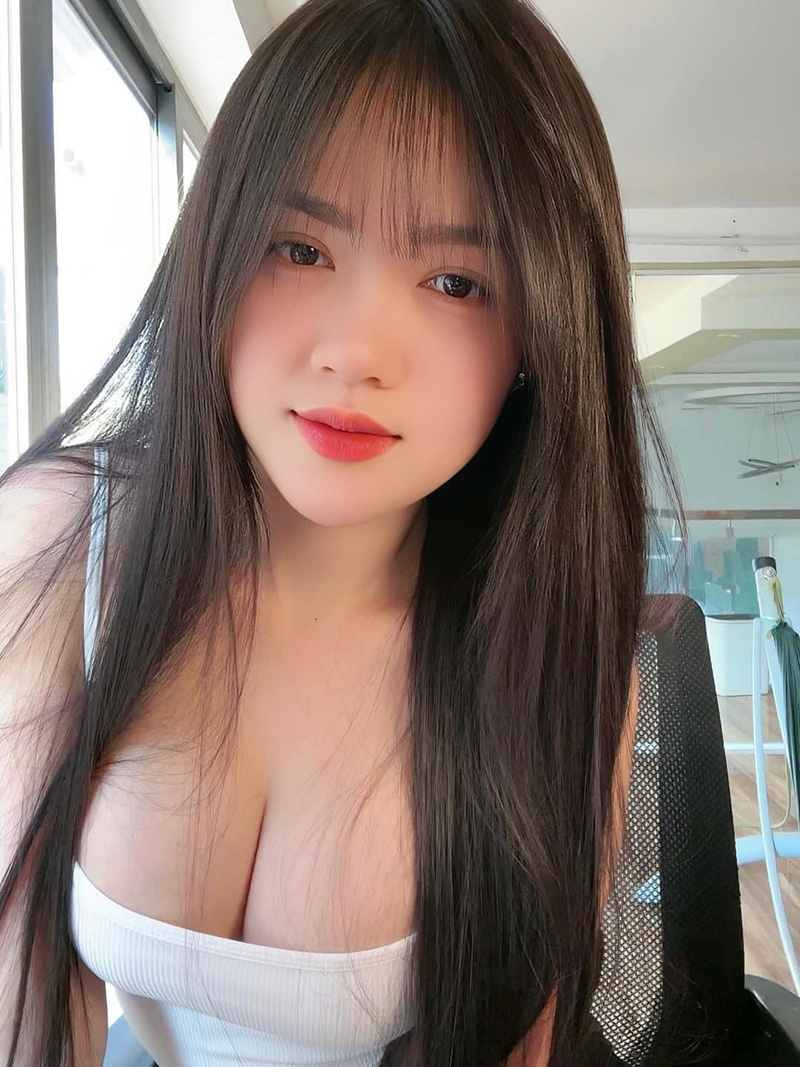 Ảnh gái đẹp khoe vếu to