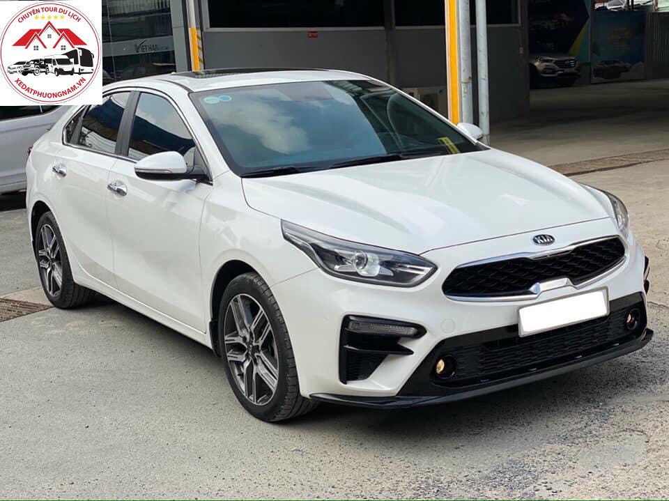 thuê xe 4 chỗ tầm trung