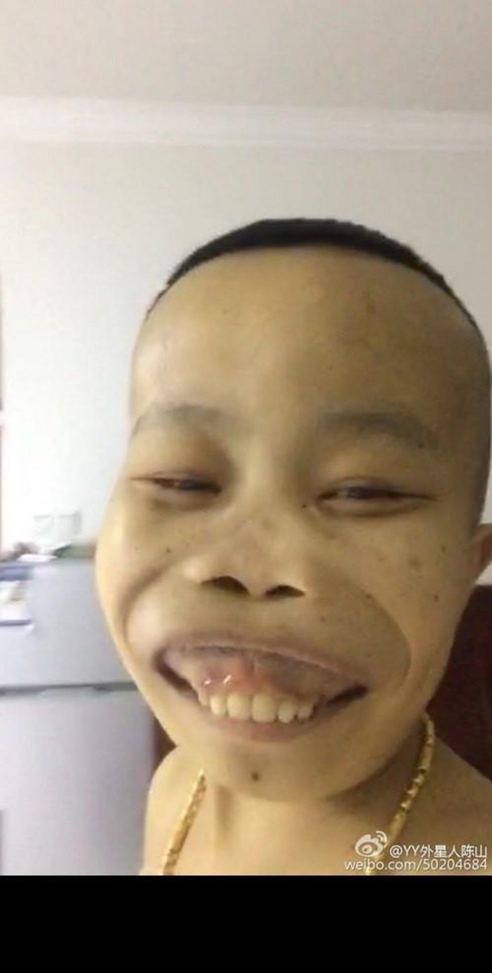 Tấm này để đời, không cần filter vẫn tấu hài