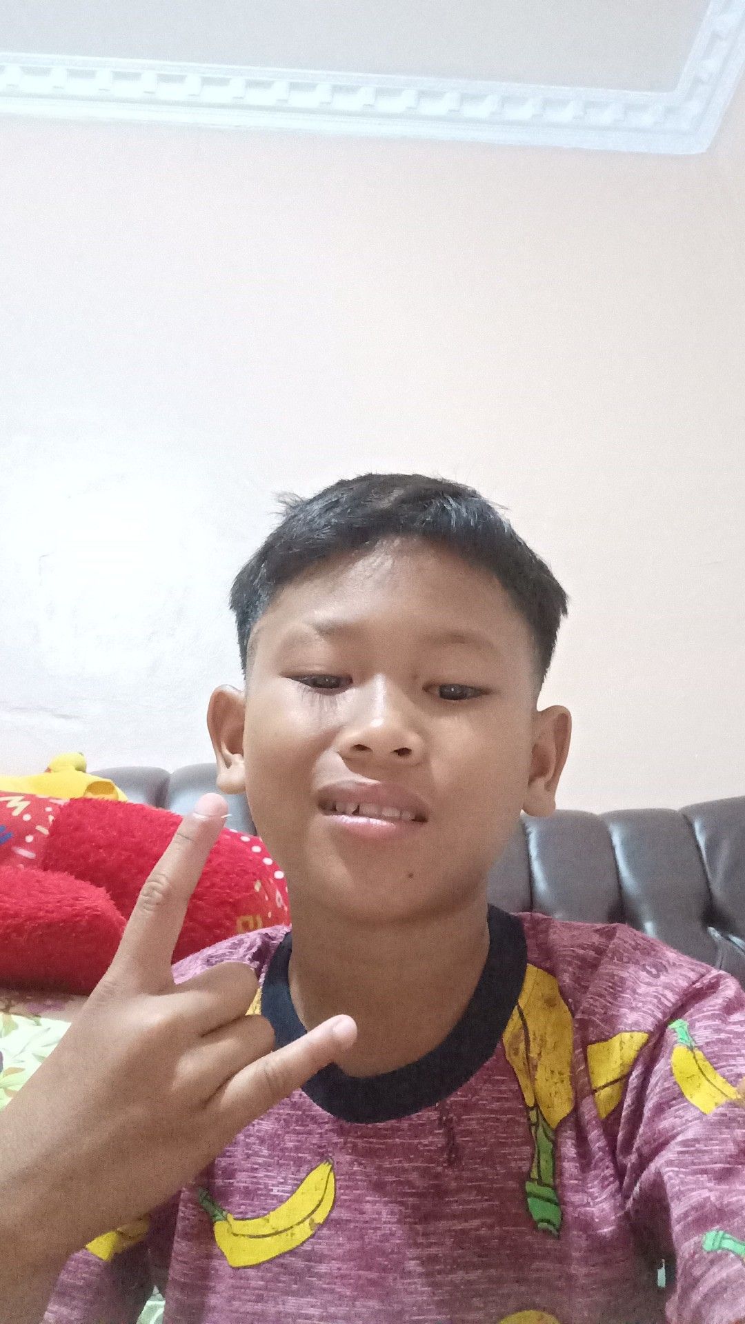 Chân thật như ảnh thẻ, mà còn buồn hơn