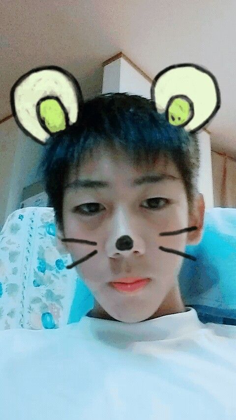 Chỉ cần một tấm là đủ làm rung chuyển group chat