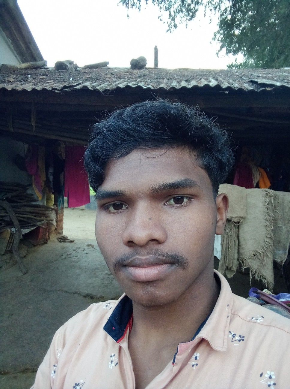 Tạo dáng ba giây, hậu quả để đời