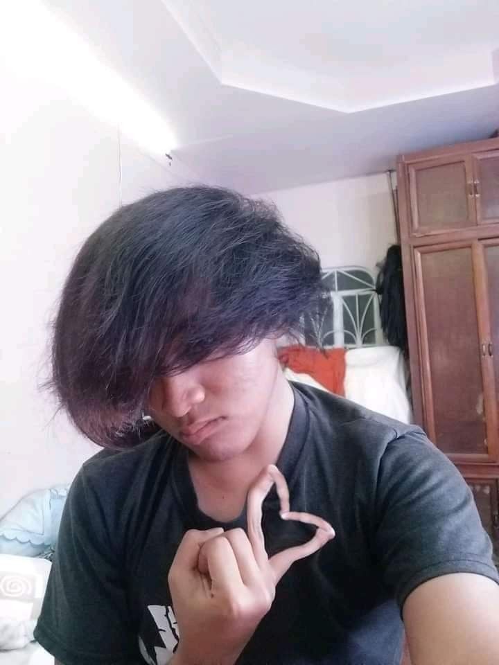 Xấu đều nhưng vui tính, ai dám chê trước mặt