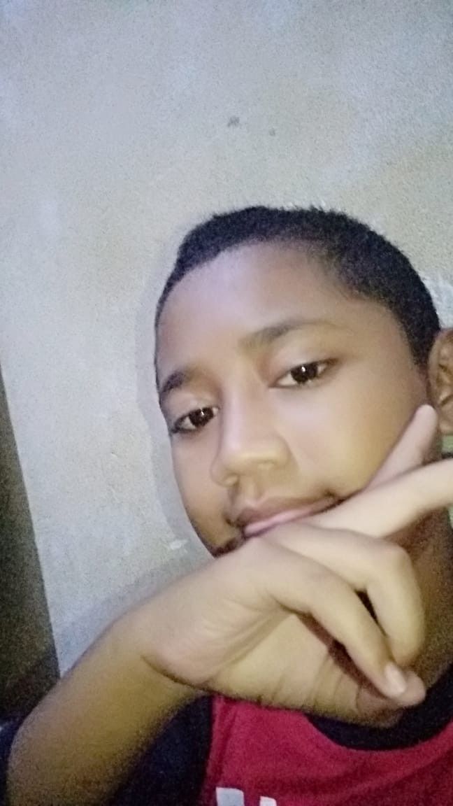 Xấu nhưng thật thà, không qua chỉnh sửa