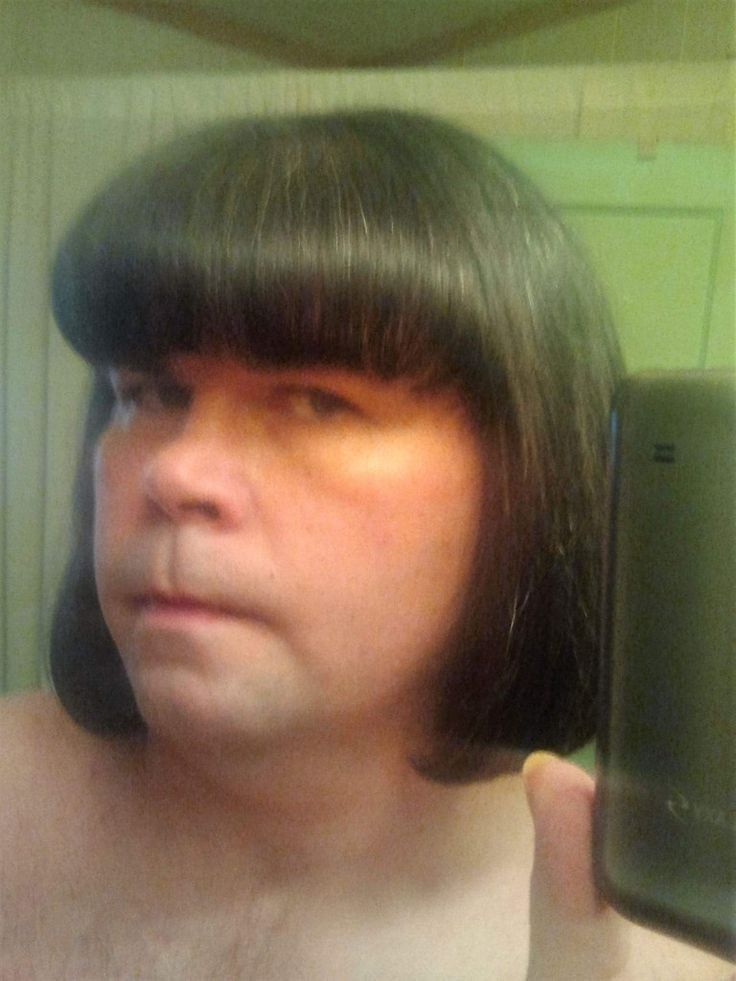 Gương mặt này hợp làm hình nền... cảnh báo