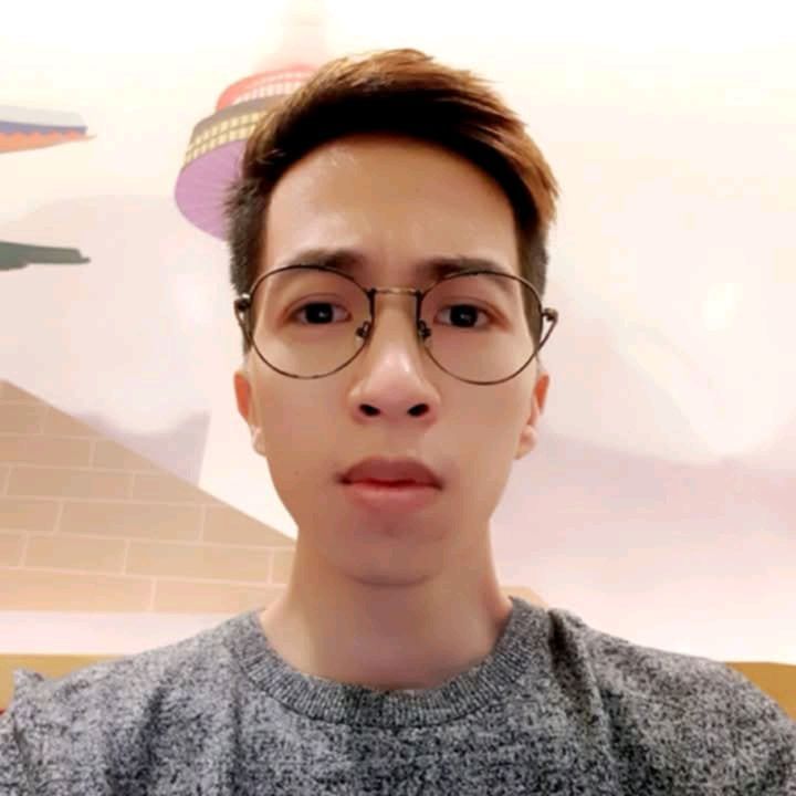 Góc nghiêng thần sầu… sầu lên tận óc