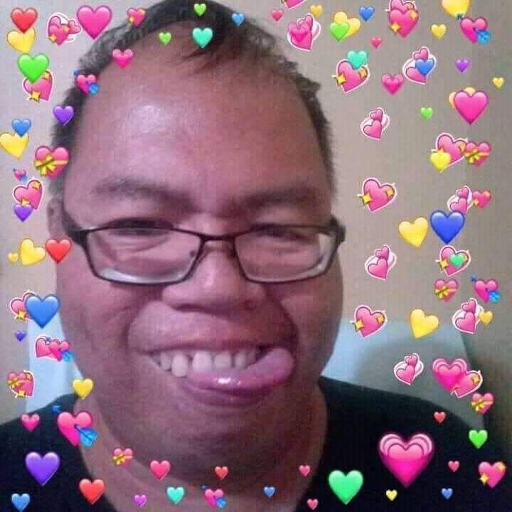 Đã xấu lại còn chụp ngược sáng, đỉnh