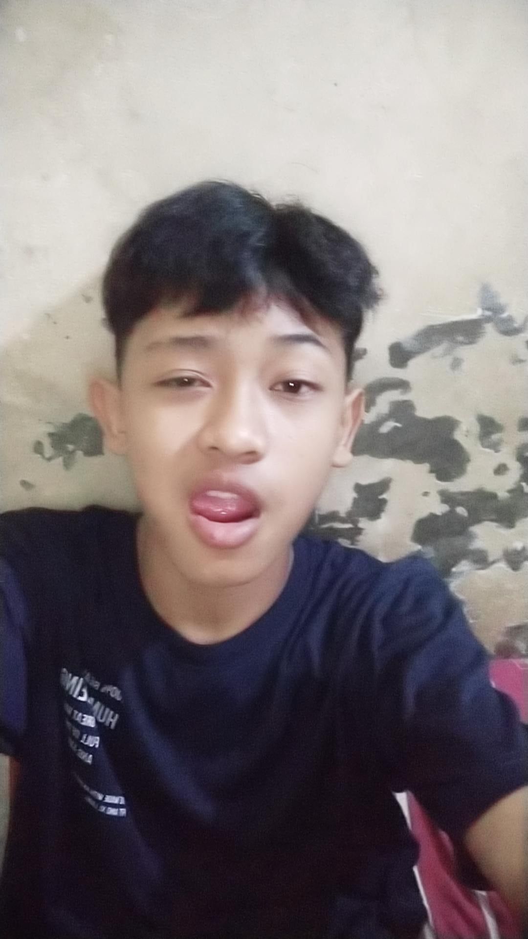 Cứ tưởng mình cool, ai ngờ thành meme