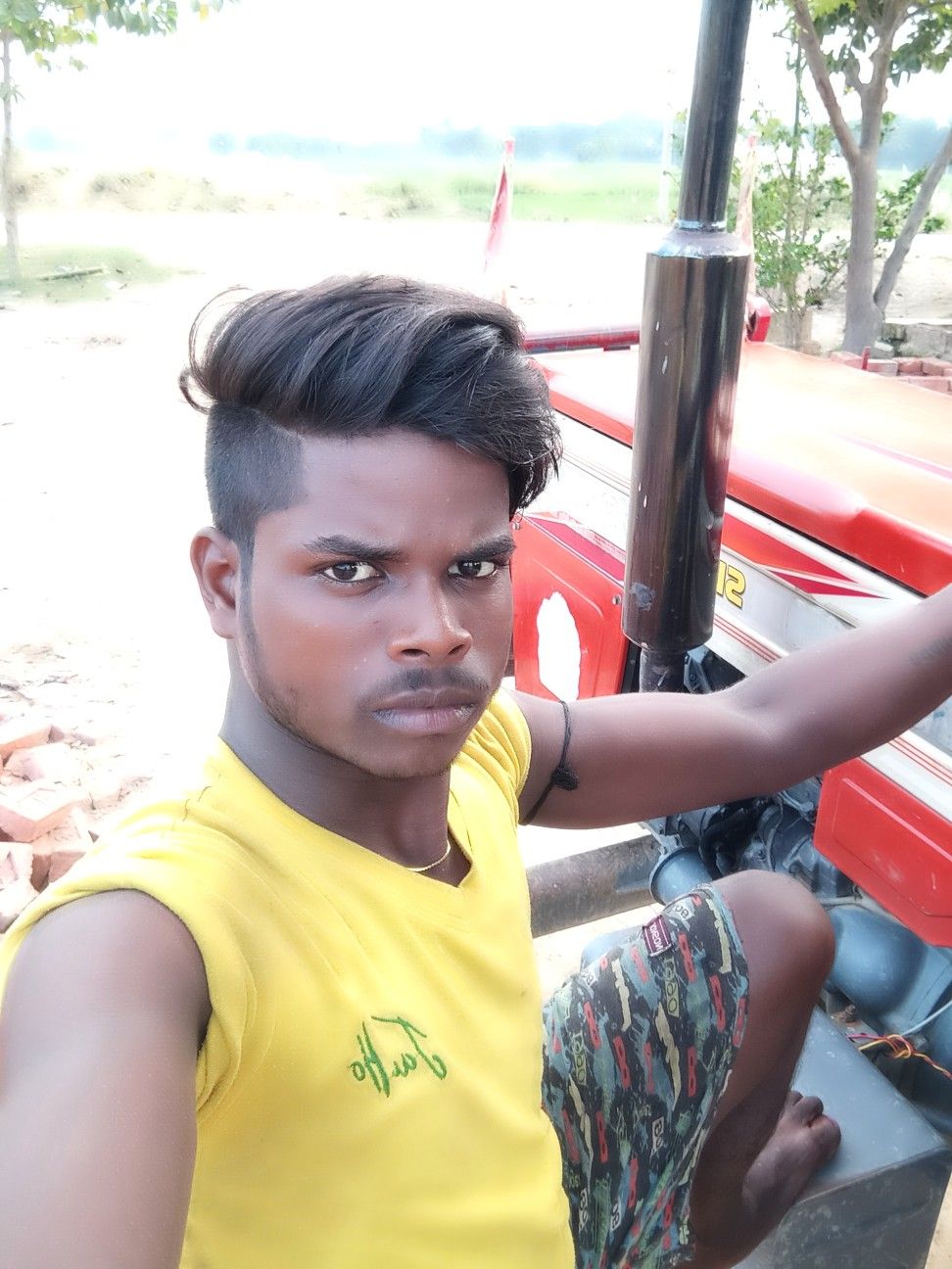 Cười một cái cho xấu đều cả ảnh