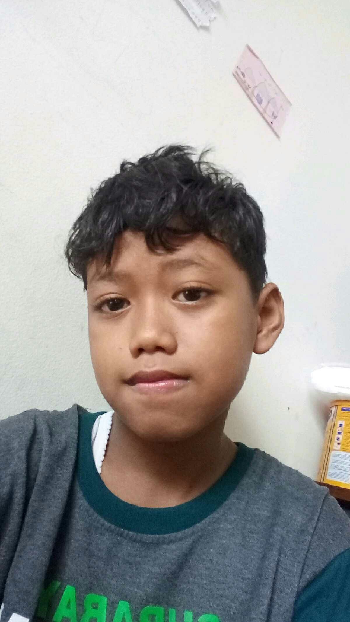 Chụp xong mới biết camera trước là kẻ thù