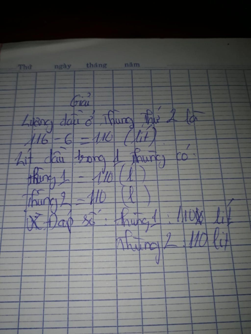 Hai Thùng Dầu Có Tất Cả 116 Lít