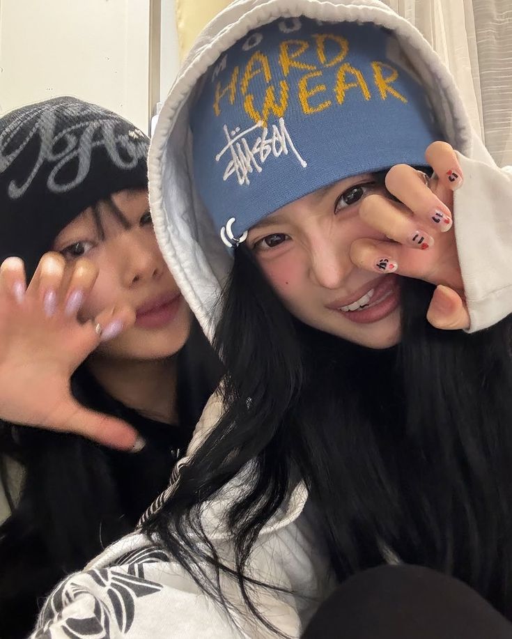 Đôi lúc chỉ cần ánh mắt là đủ nói lên tình bạn