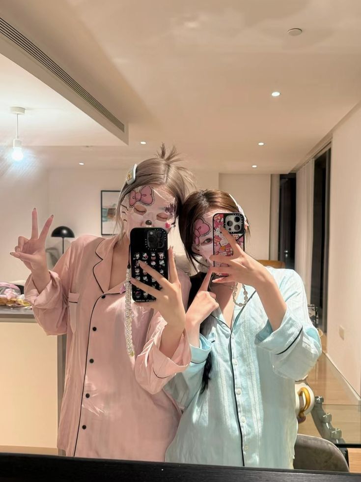 Một tấm ảnh ngẫu hứng, một tình bạn không ngẫu nhiên