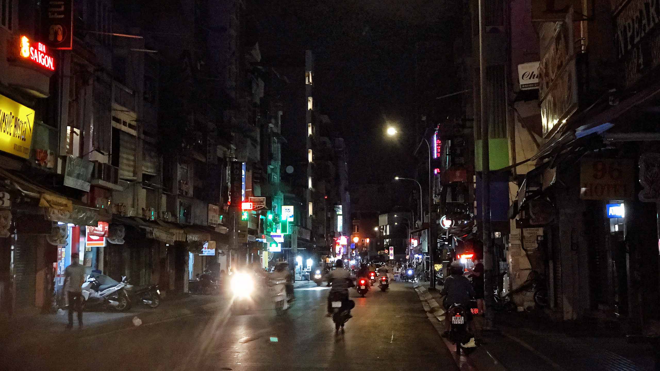 anh sai gon buon 2560px 1440px 2kk 4