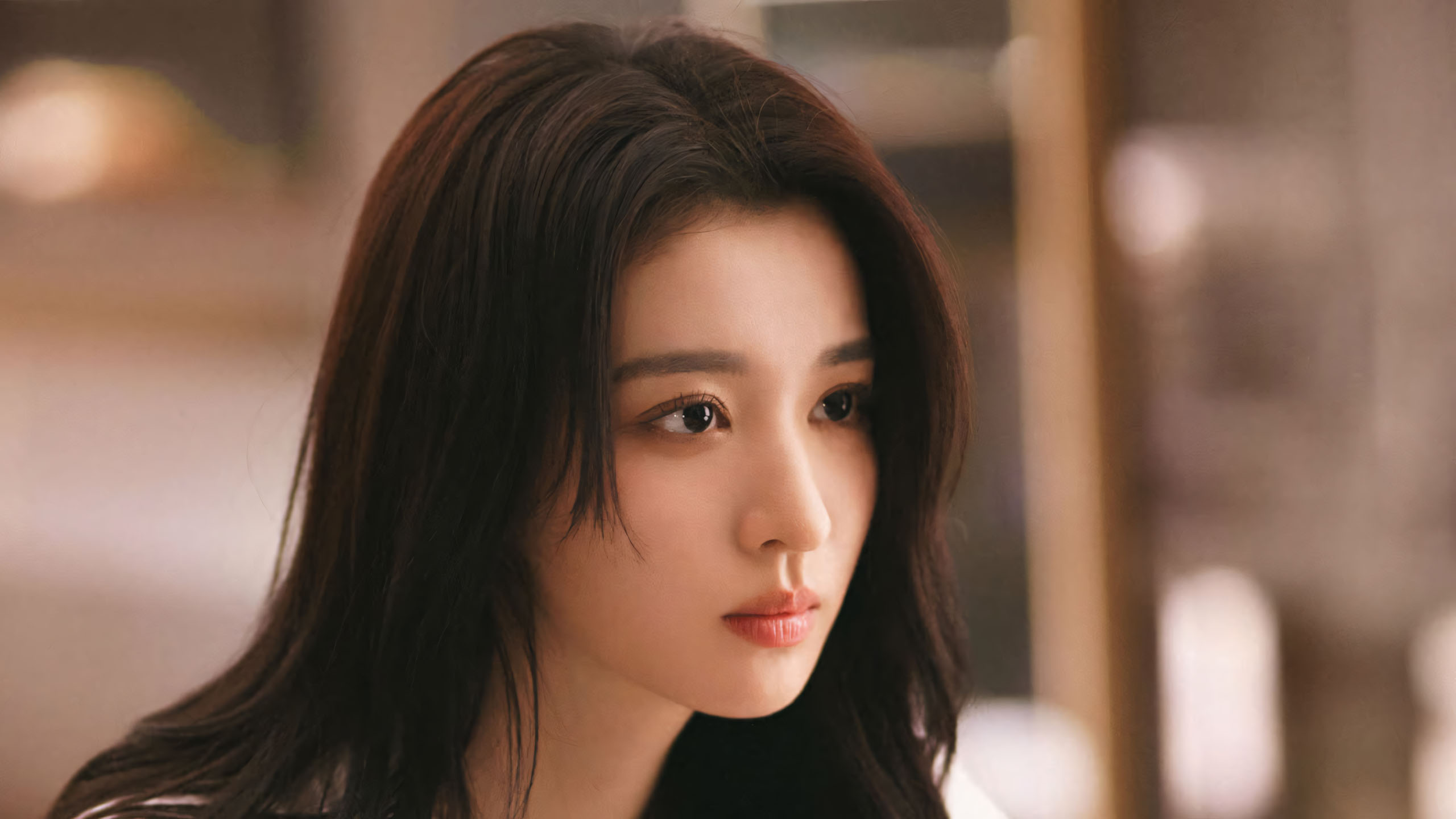 hinh anh phu nu khoc 2560px 1440px 2k 11