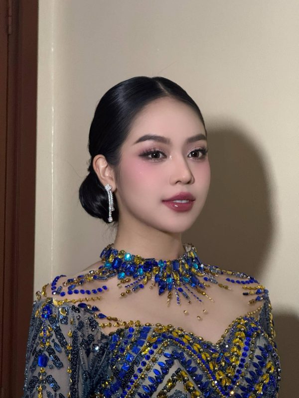 Hoa hậu Thanh Thủy nhập viện ở Indonesia