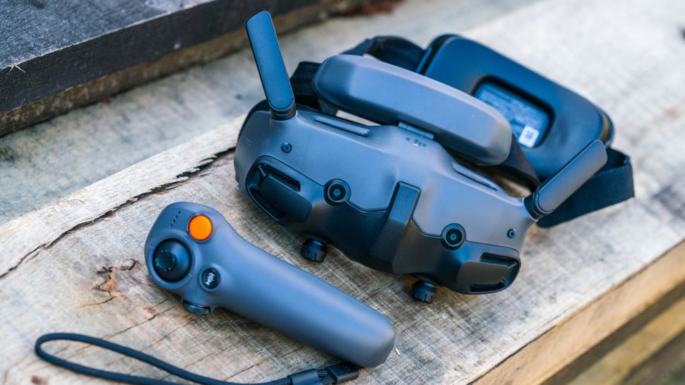 Trọng lượng nhẹ chỉ 471g không gây cảm giác nặng nề