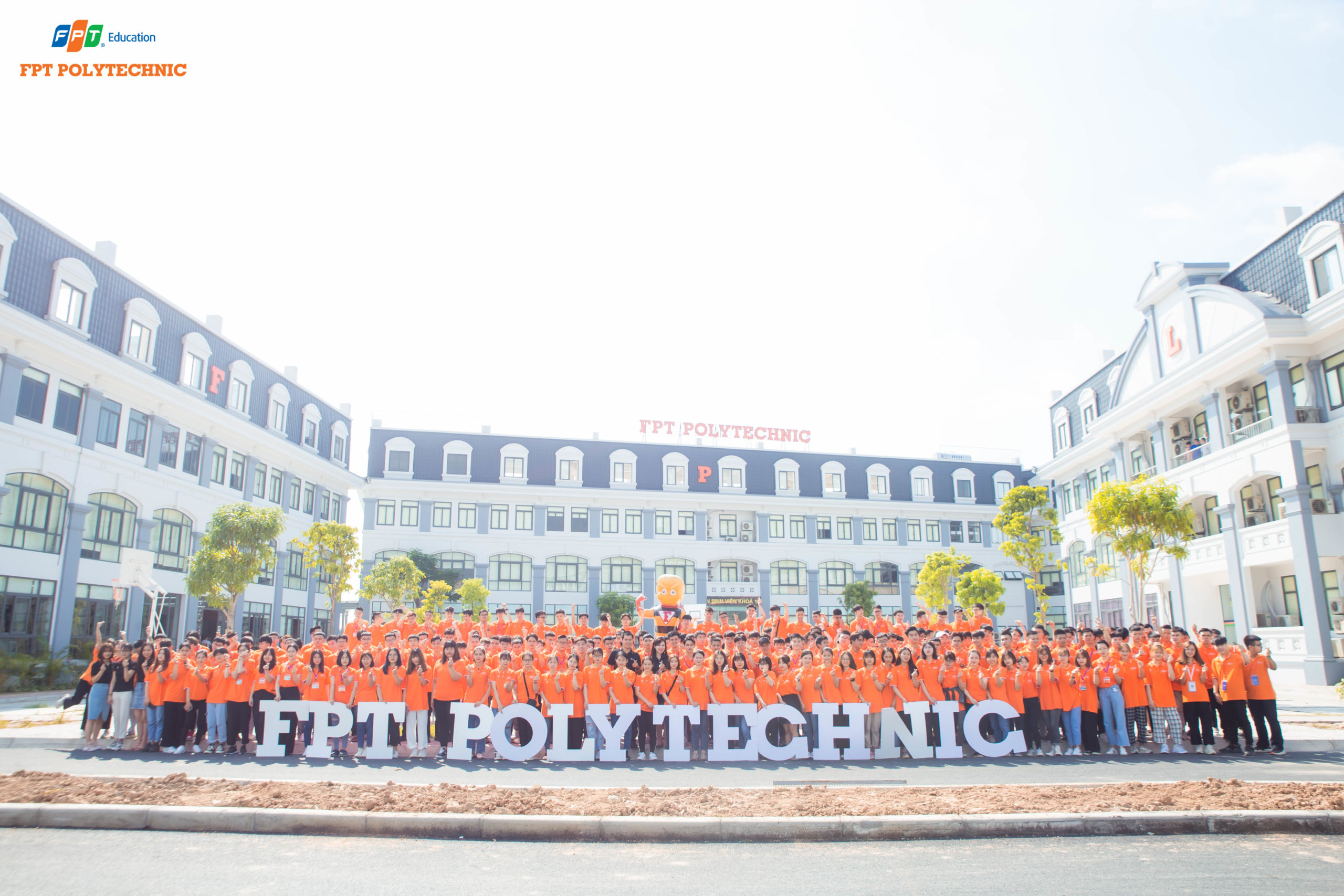 hoc-phi-fPT-polytechnic