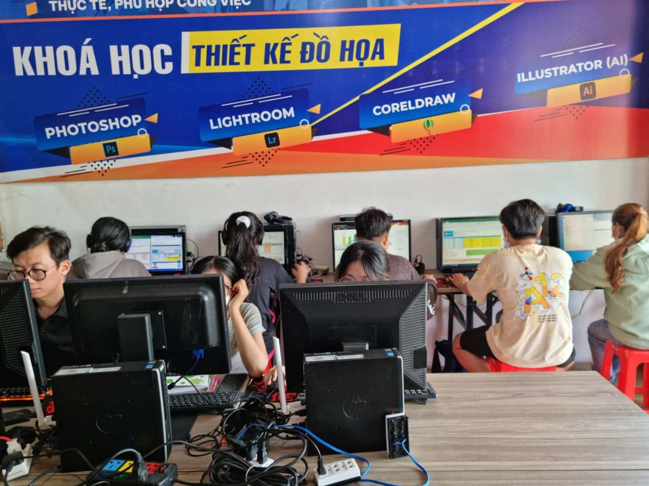 Học Photoshop Tại TP HCM