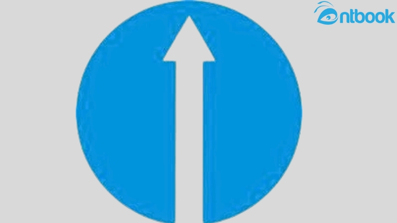 Biển nào báo hiệu hướng đi thẳng phải theo